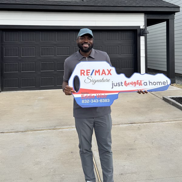 Eddie Weir client Adeboye Aladekoba