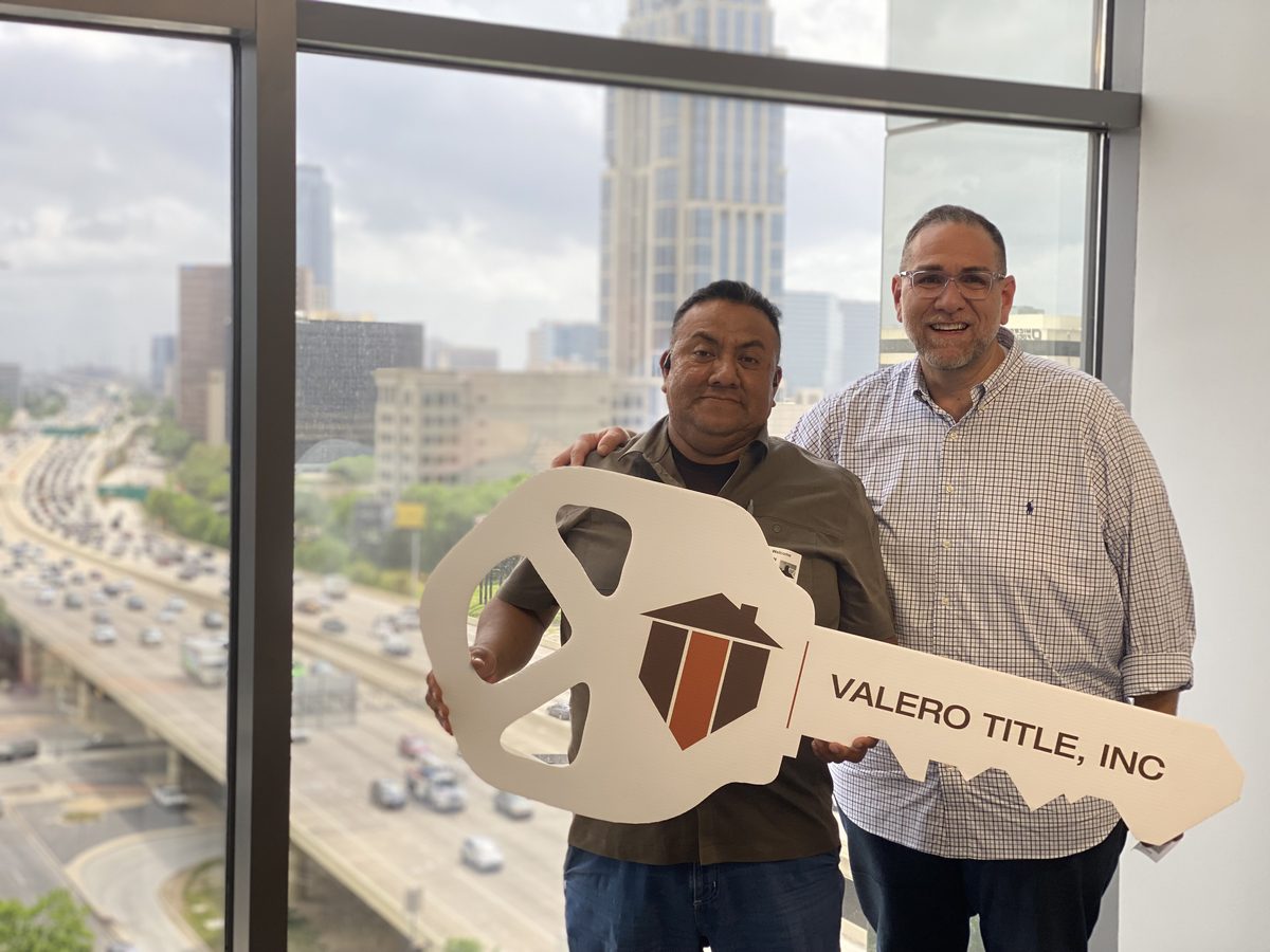A happy Eddie Weir client at their Greater Houston home closing (photo 35 of 79)