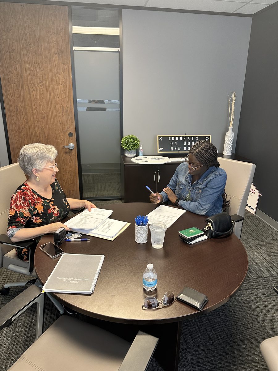 A happy Eddie Weir client at their Greater Houston home closing (photo 14 of 79)
