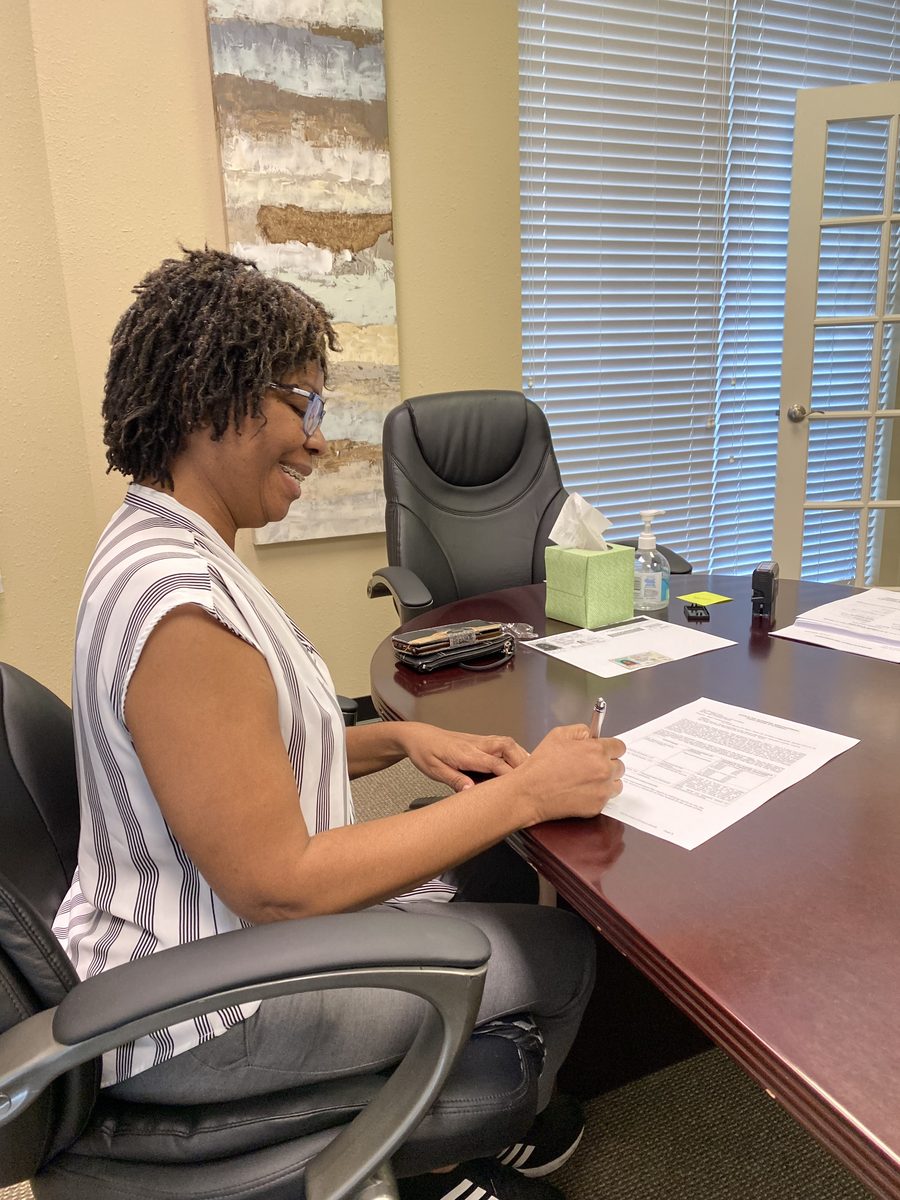 A happy Eddie Weir client at their Greater Houston home closing (photo 77 of 79)